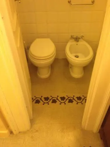 בית הארחה Maison De Marta 4*