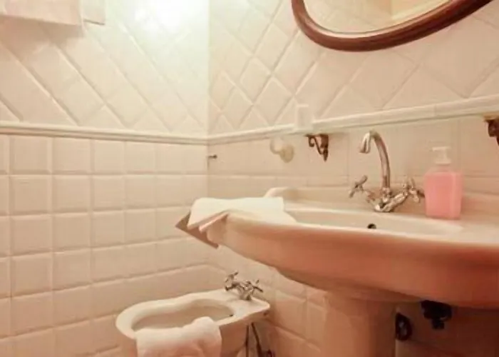 Maison De Marta 4* Rom