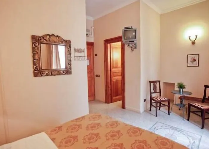 Maison De Marta 4*