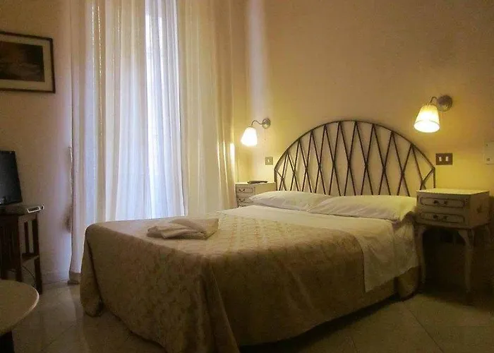 Maison De Marta בית הארחה 4*